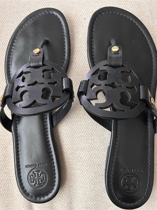 Tory Burch Shoes - Tory Burch Black Leather Cutout Logo Sandals